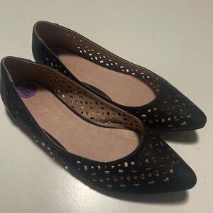 Lasercut Black Ballet Flats